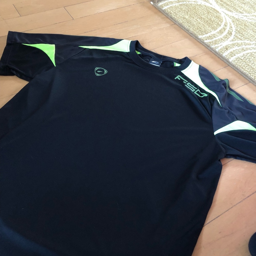 Mens tee